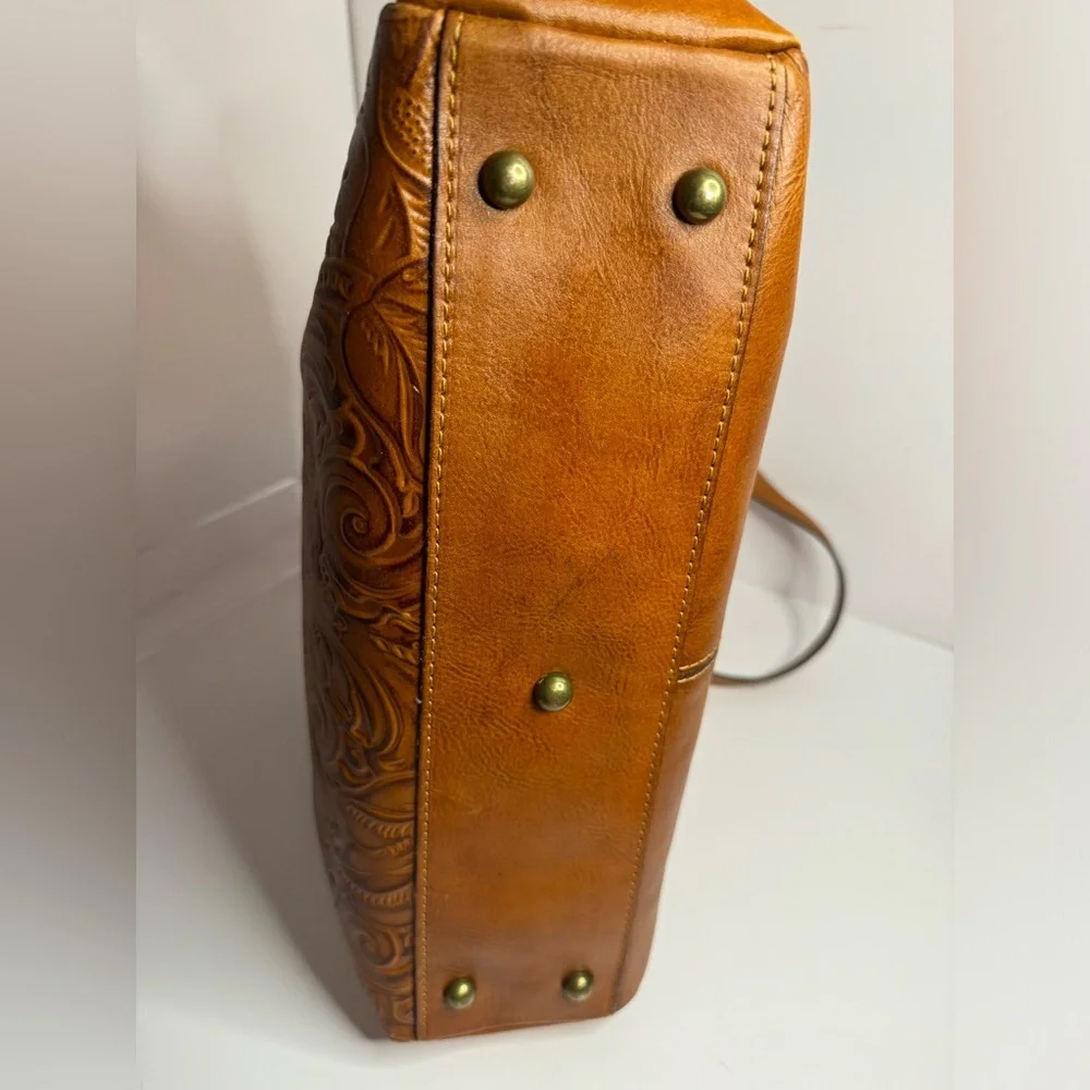 #151 Patricia Nash Florence Poppy Tooled Floral Leather Shoulder Tote Bag - Picture 10 of 16